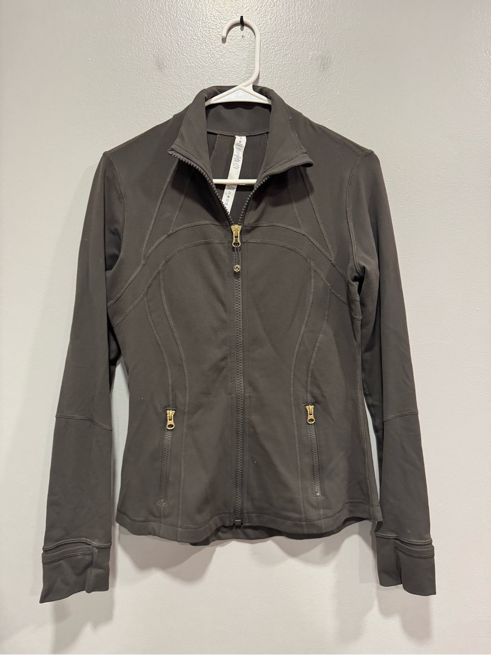 Lululemon Define Jacket in Dark Olive Size 8
